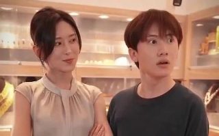 红玫瑰美容院