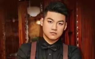 《红颜》剧情简介内容概括50字左右怎么写的