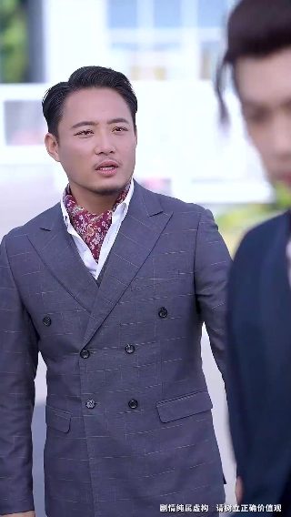 一楼一鬼粤语下载